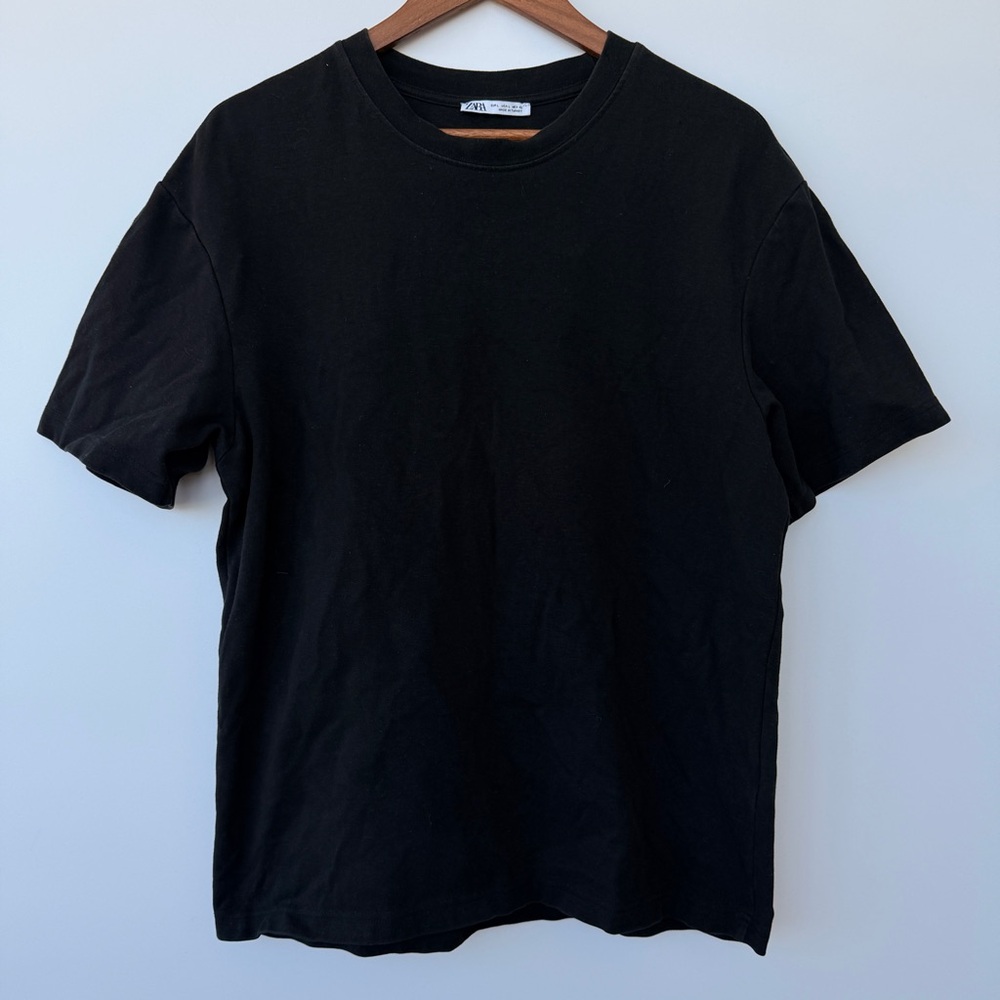 Zara Black Short-Sleeve Crewneck Tee